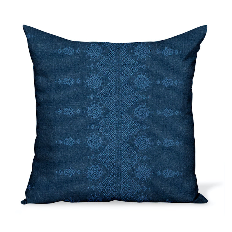Peter Dunham Textiles Outdoor Carmania en minuit sur coussin indigo