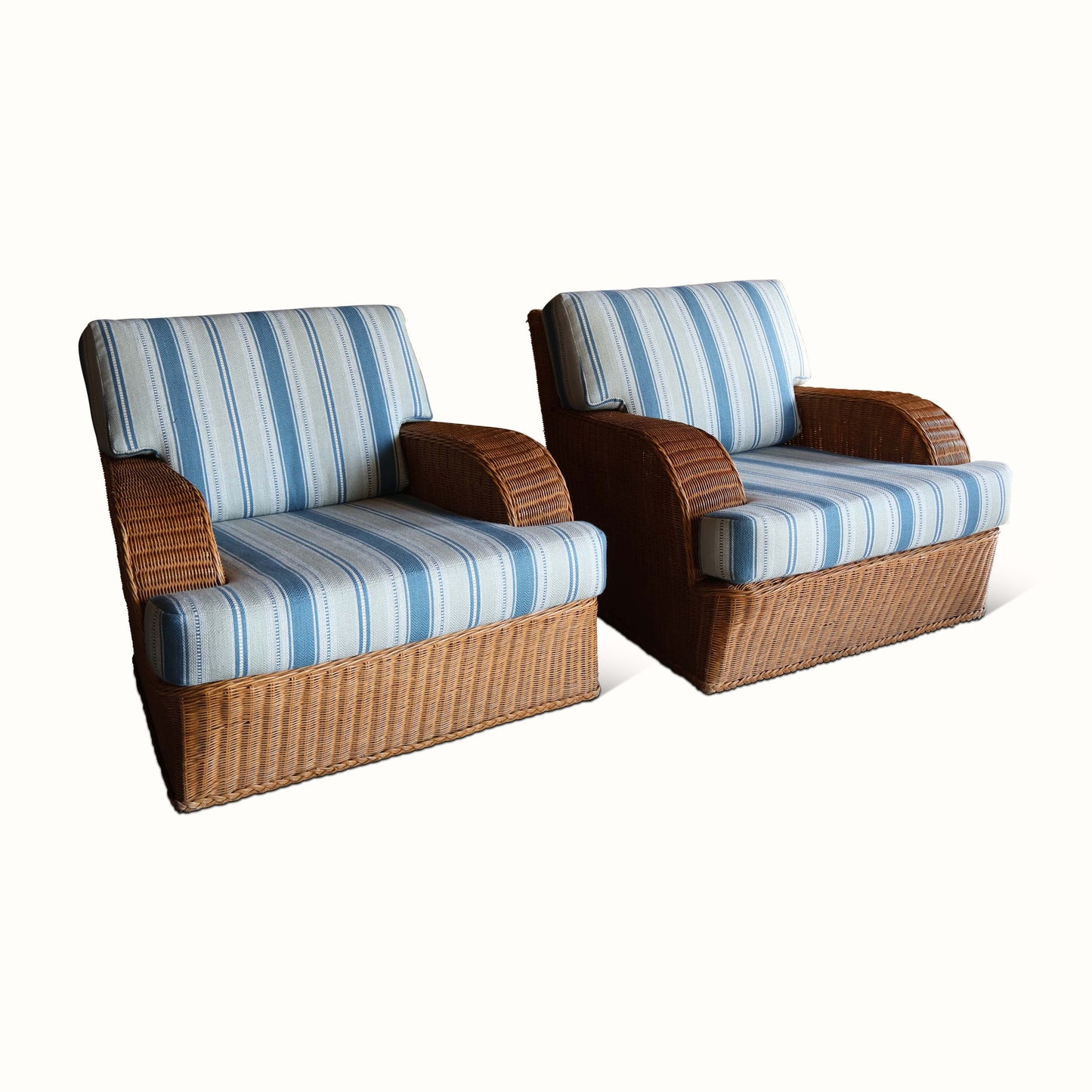 Paire de chaises en osier à rayures Dhurrie